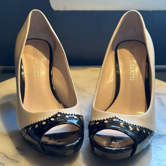 Franco Sarto Black & Cream Peep Toe Cone Thick High Heels SZ 6 Has few f… - Picture 2 of 13